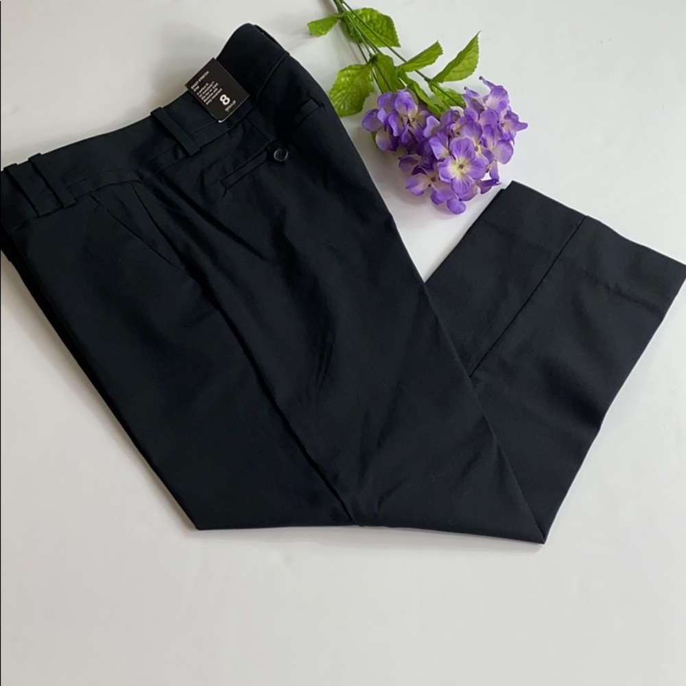 THE LIMITED EXTRA STRETCH CROP NWT - Picture 2 of 8